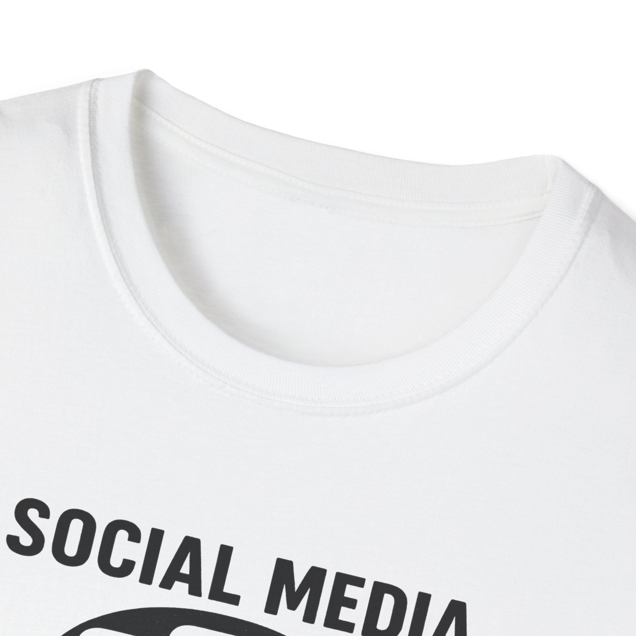 Collar view  anti-social media skull design T-Shirt with the message 'social media kills' 