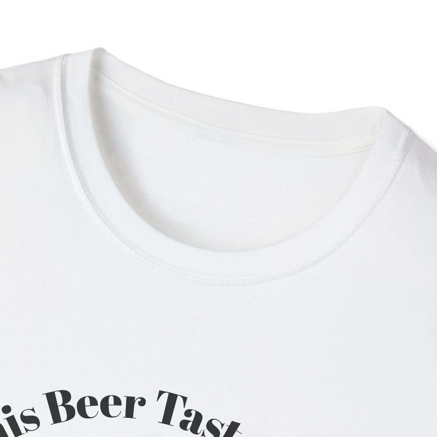 CLOSE UP VIEW T SHIRT COLLAR