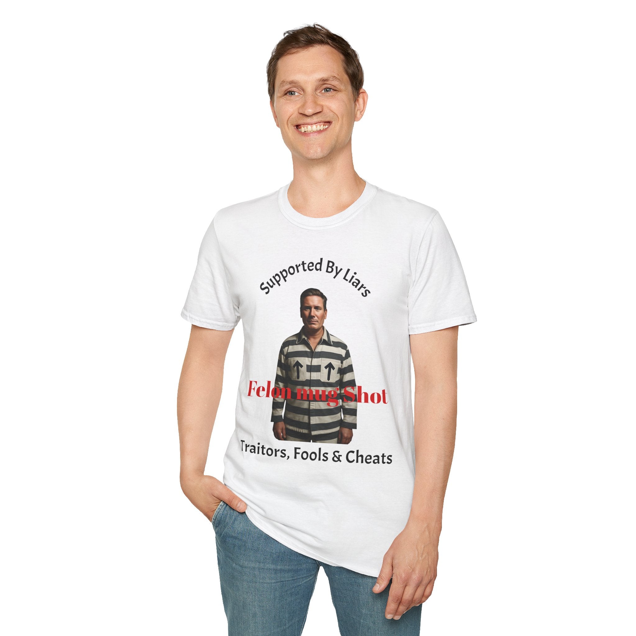T-Shirt with graphic “Kier Starmer Felon mug shot tee: Supported By Liars” Political Satire